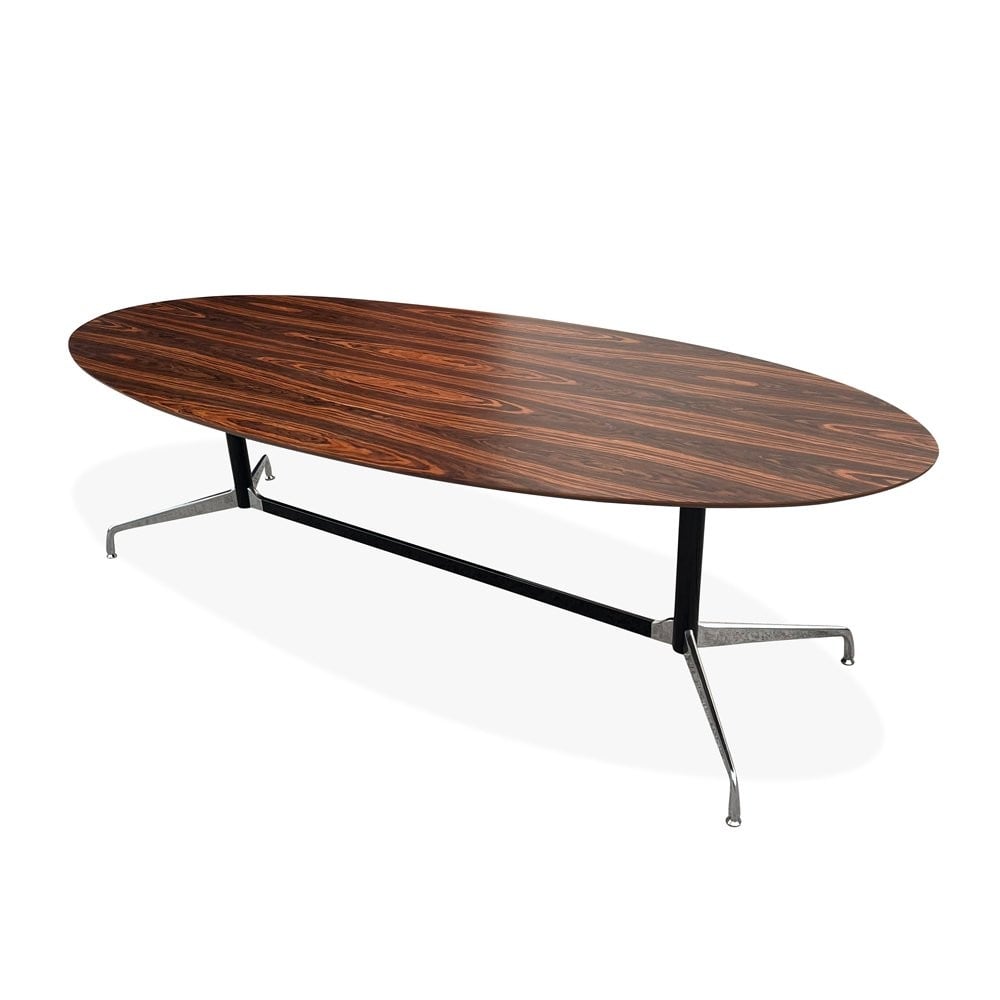 Mesa de Jantar Segmentada Oval 2 Colunas Alumínio e Aço Design by Charles e Ray Eames